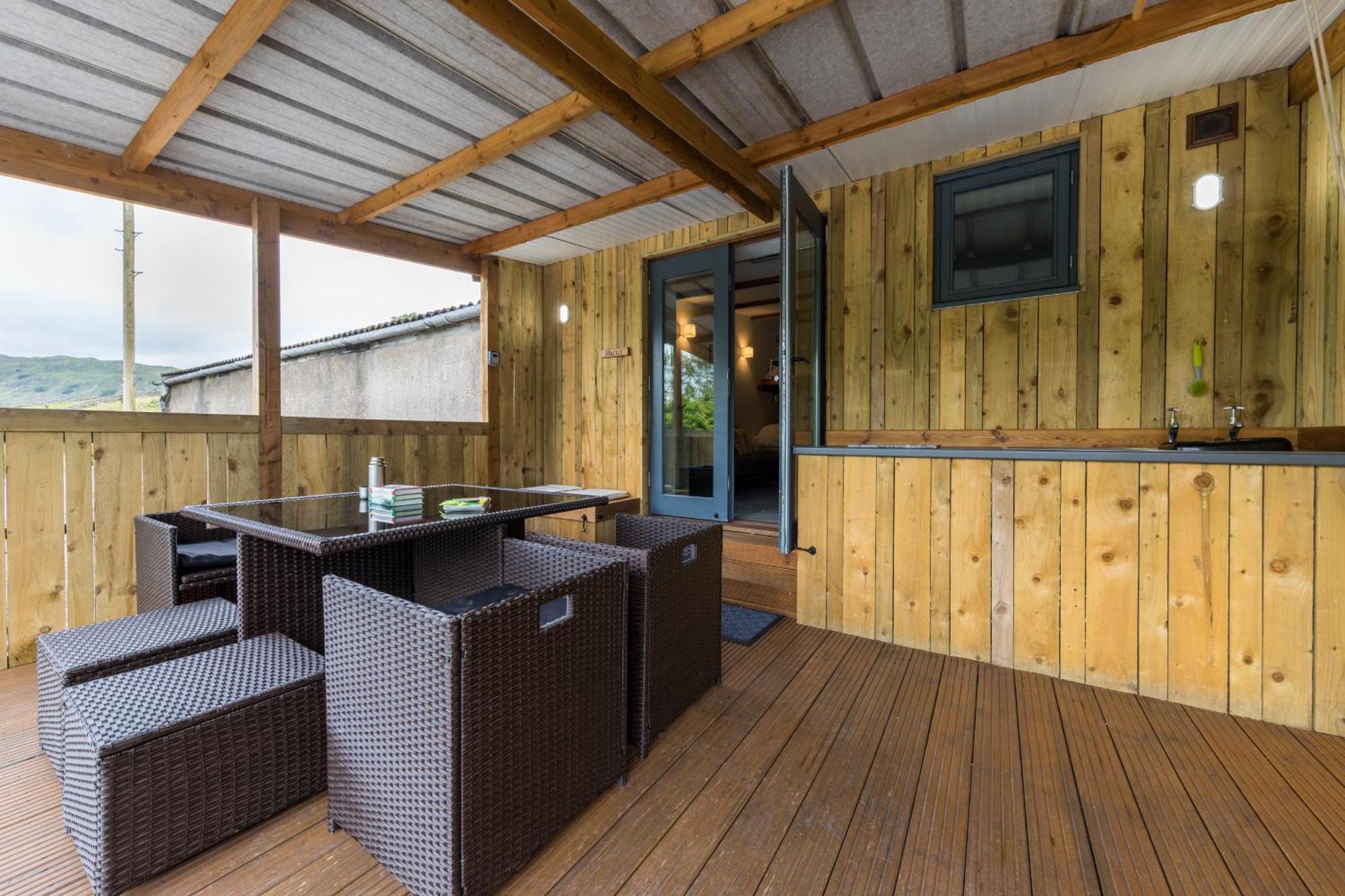 Cosy Glamping In The Eskdale Valley - Studio Lodges And Mega Pods Eksteriør billede