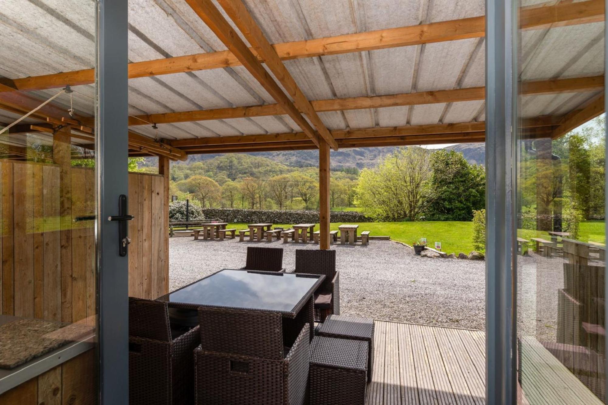 Cosy Glamping In The Eskdale Valley - Studio Lodges And Mega Pods Eksteriør billede